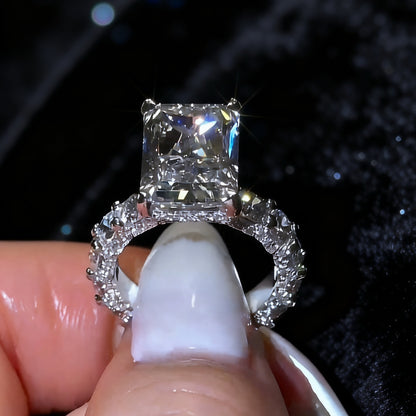Square Cut Diamond Ring with Large Center Stone – Elegant & Timeless Statement Ring