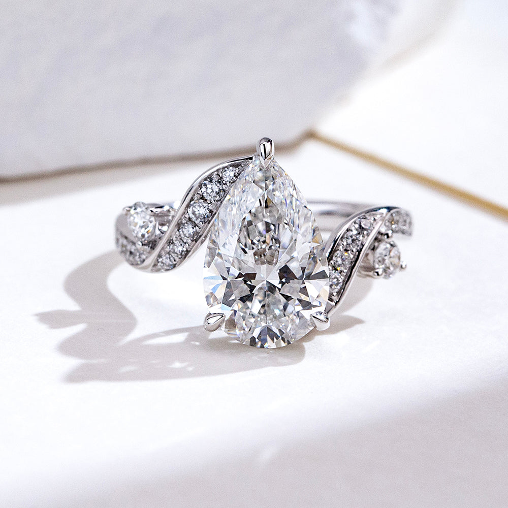 Luxury Heart-Shaped Diamond Ring | New Fashion Design, Elegant & Timeless