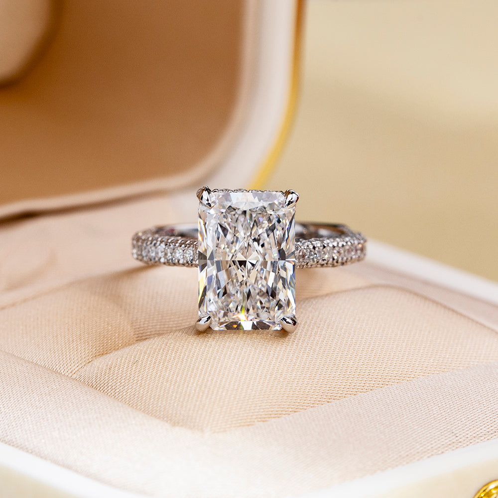 18K Gold Large Square Diamond Ring | Elegant & Timeless Engagement, Wedding & Anniversary Jewelry for Women