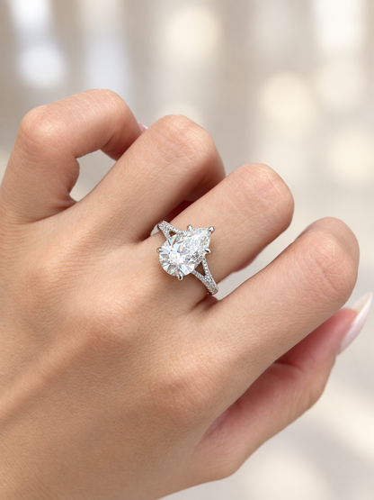 3 Carat Pear-Shaped Lab-Grown Diamond Engagement Ring, jewelry detail view — MISSISSI Fine Jewelry