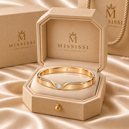 MISSISSI CROWNLINE lab-grown diamond bangle in yellow metal, in official champagne octagonal jewelry box; design visualization