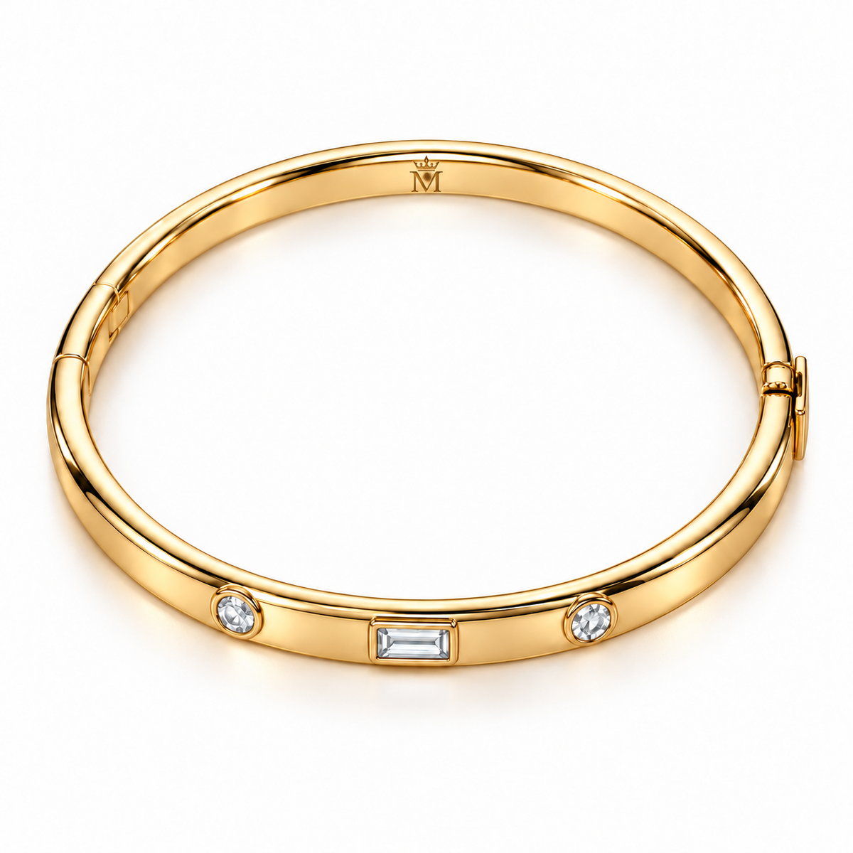 MISSISSI LIGHT INTERVAL lab-grown diamond bangle in yellow metal, elevated view; design visualization