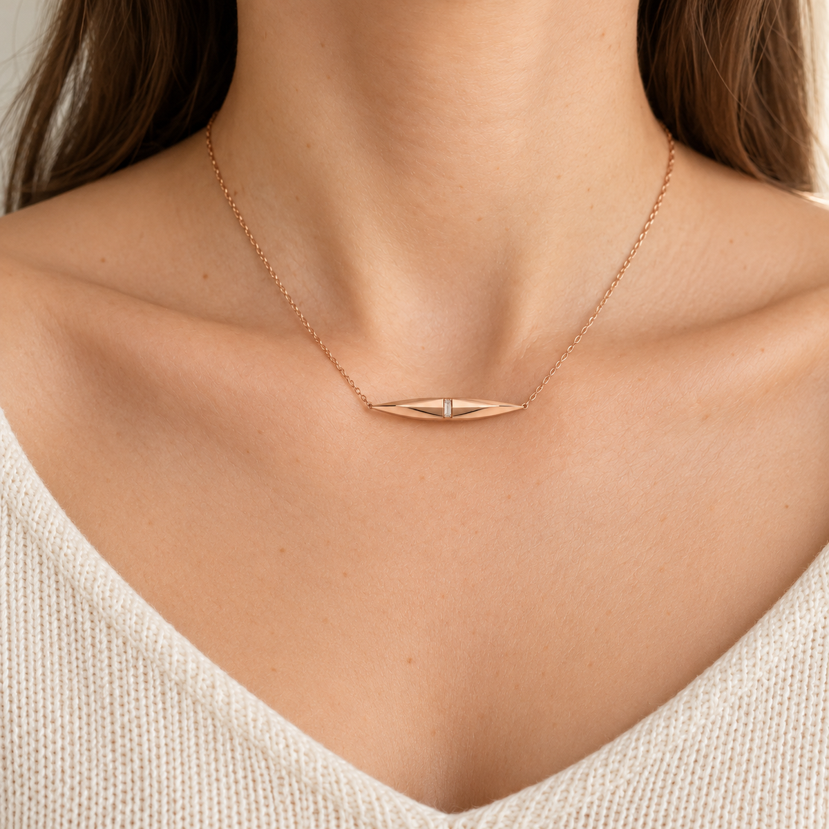 MISSISSI FACET LINE design visualization in rose gold, shown worn with the horizontal pendant suspended from a fine chain.