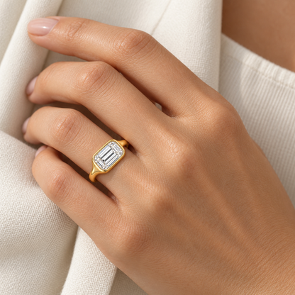 Pebble Frame East-West Emerald Lab-Grown Diamond Ring wearing visualization with illustrative scale