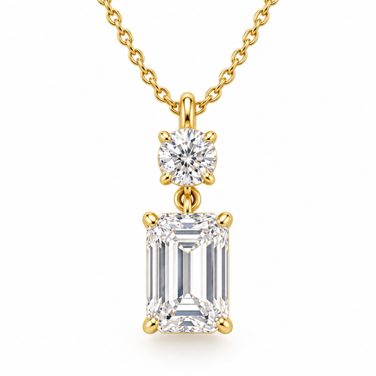 MISSISSI round and emerald-cut lab-grown diamond necklace in yellow gold, front design view with chain