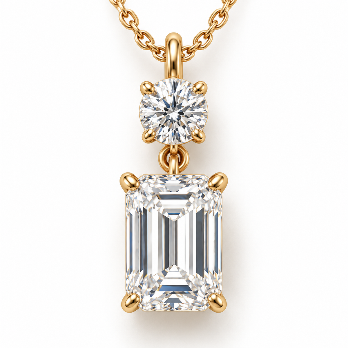 MISSISSI round and emerald-cut lab-grown diamond necklace in yellow gold, close detail of round top and emerald-cut drop