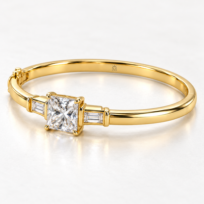 MISSISSI V09 princess-cut lab-grown diamond bangle in yellow gold, opposite angled view showing inner bangle surface; design visualization