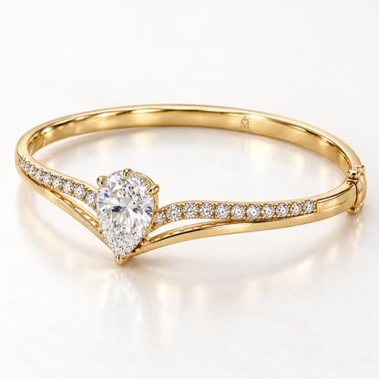 MISSISSI Pear V-Contour Lab-Grown Diamond Bangle in yellow gold, opposite inner-angle view; design visualization