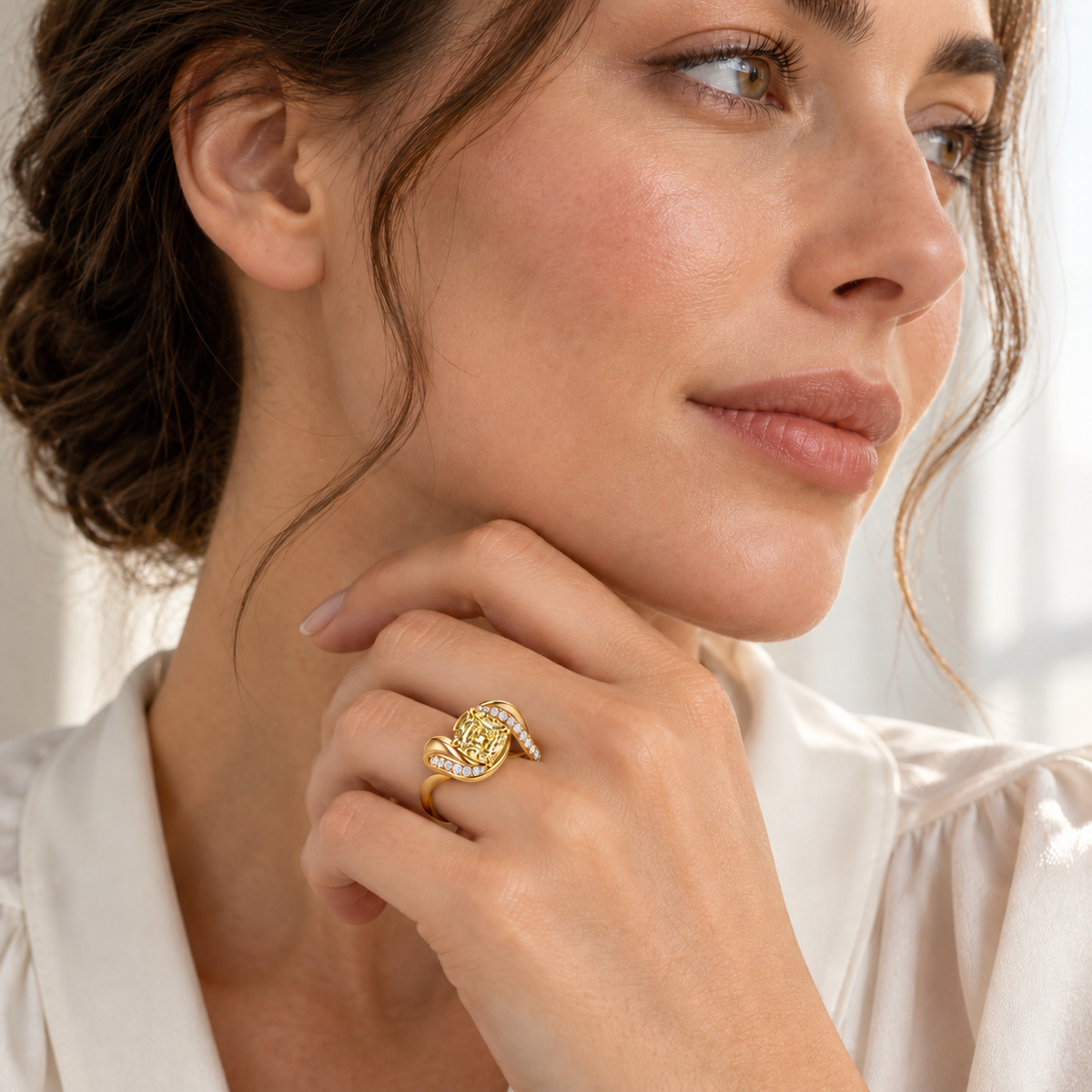 MISSISSI Cushion Spiral lab-grown diamond ring in 14K yellow gold, worn