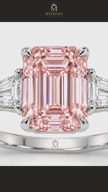 MISSISSI R089-ROSEVAULT-EMERALD-THREE-STONE-PINK — 12-second design film, English narration and captions — overnight-128-20261014
