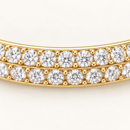 MISSISSI twin-row lab-grown diamond oval bangle in yellow gold, close detail of the two front diamond rows