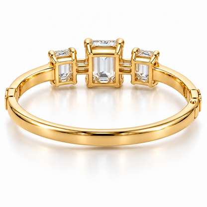 MISSISSI Emerald Ladder diamond oval bangle in yellow gold, rear setting structure